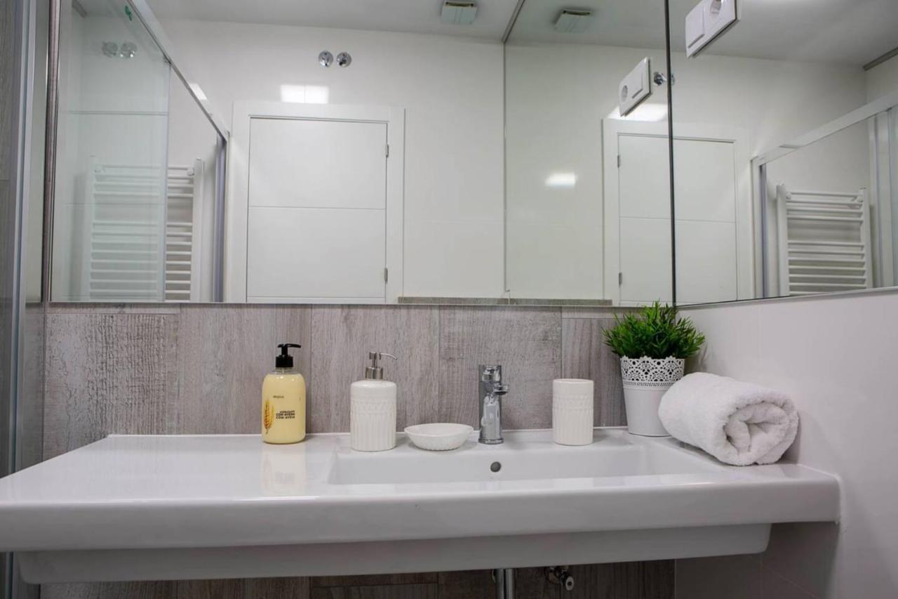 Cozy 2Bed2Bath&Patio W Bedbath In Mdrd'S Center Apartment Madrid Exterior photo